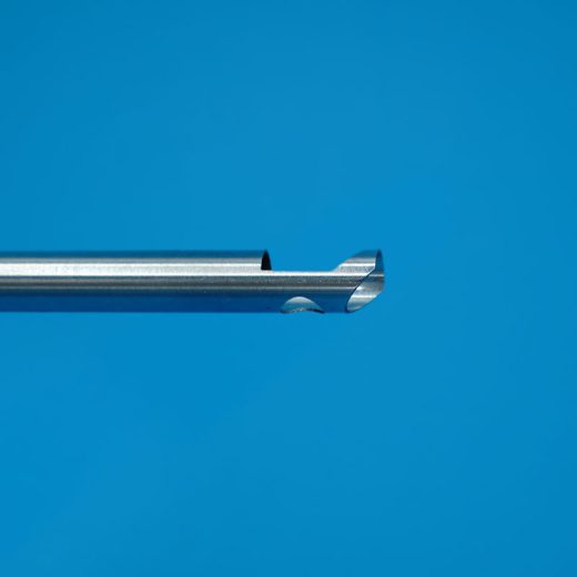 Geschliffene eckige Öffnungen